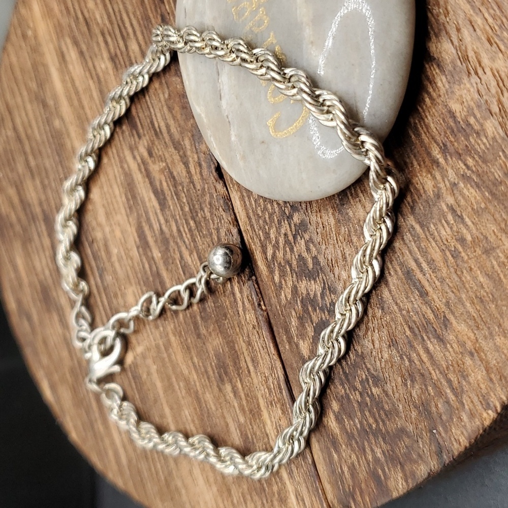 B2811 silver tone‎ braided bracelet w adjuster